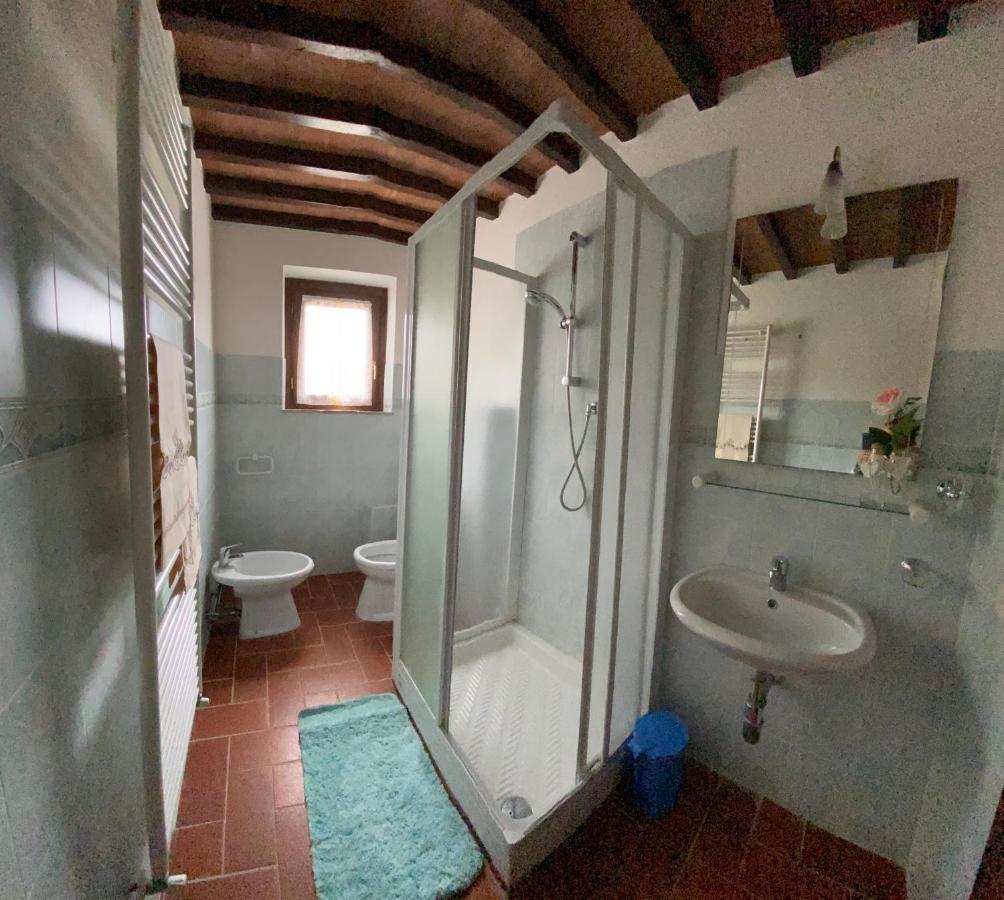 Masso Alle Rose Di Santarsiero Serena Montaione Luaran gambar