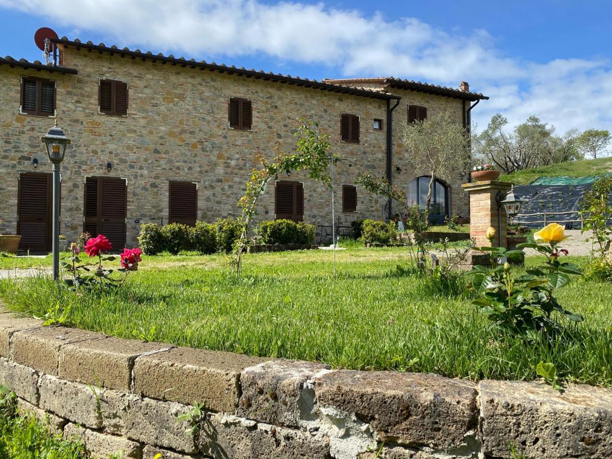 Masso Alle Rose Di Santarsiero Serena Montaione Luaran gambar