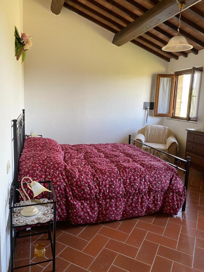 Masso Alle Rose Di Santarsiero Serena Montaione Luaran gambar
